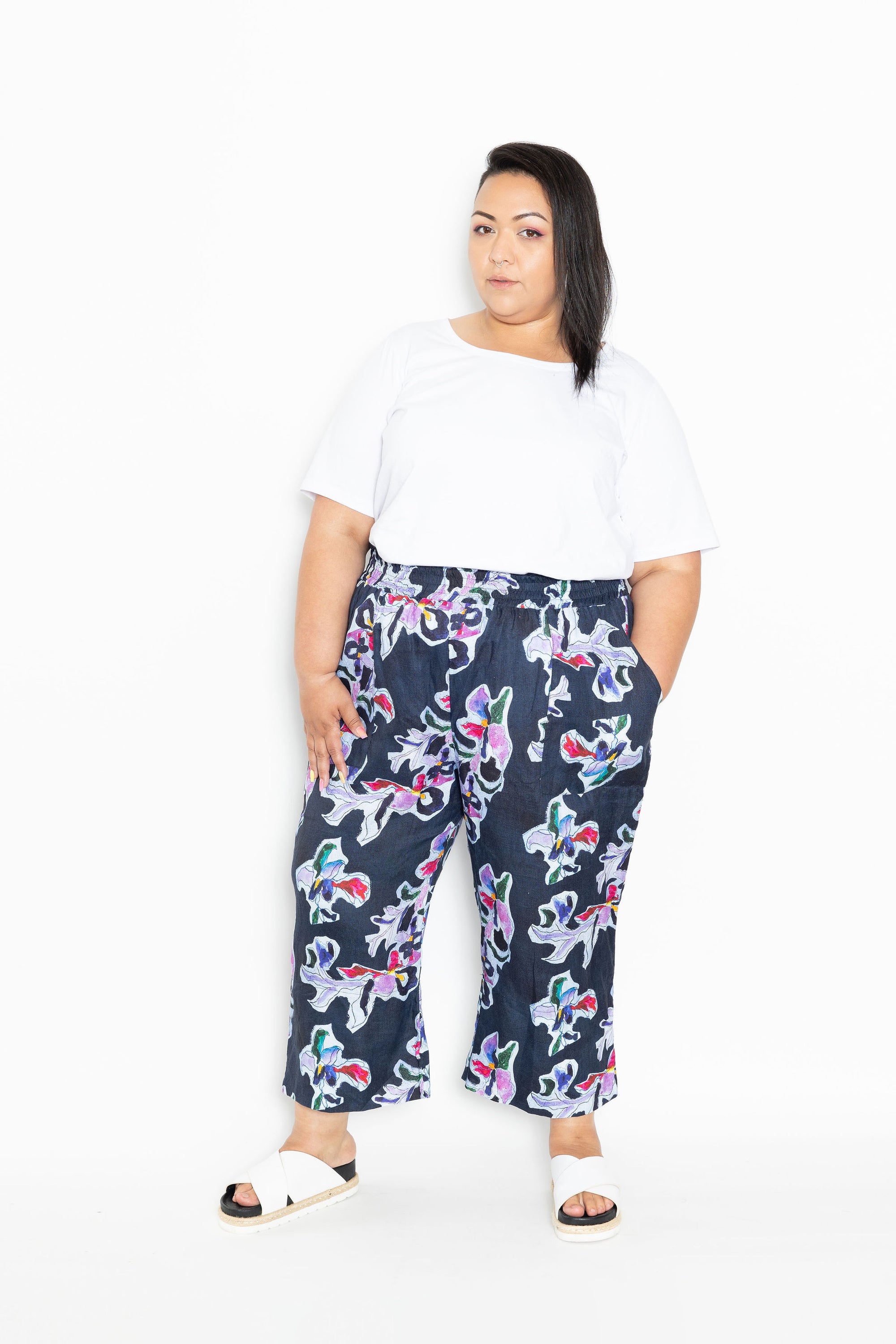 outlet - Wide Hem Pant! - Water Lilies Print