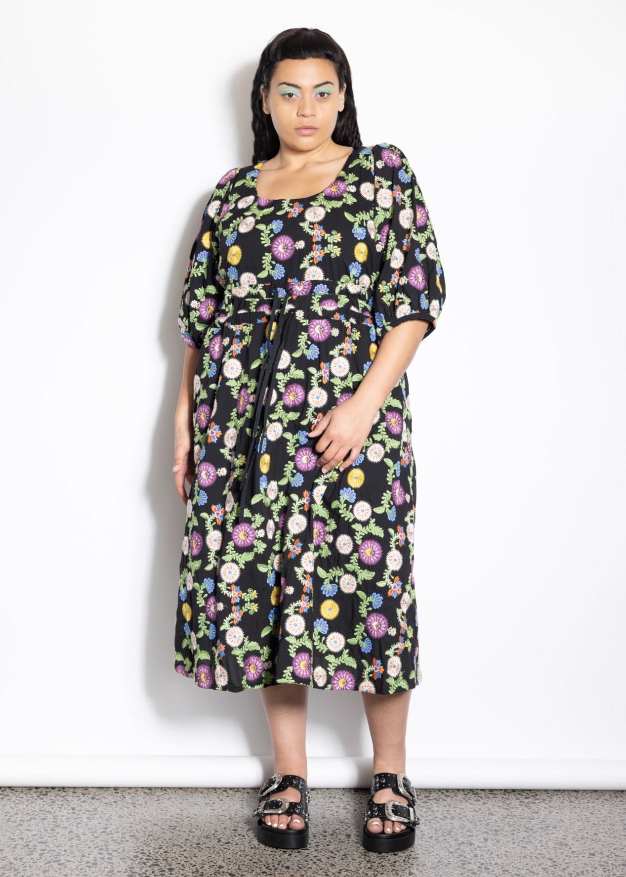 Taylor Dress - Embroidery