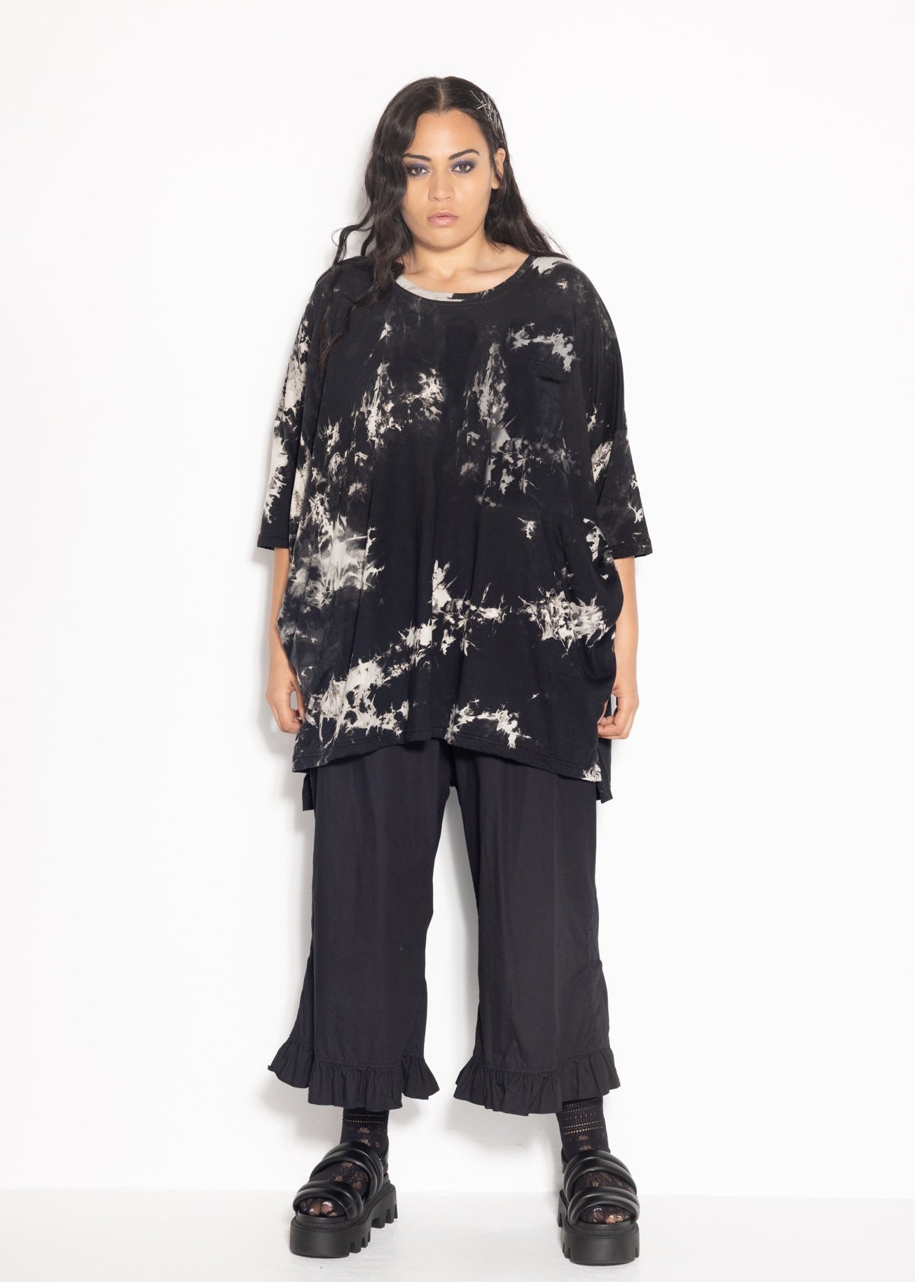 Vita Tee - Black Tie Dye