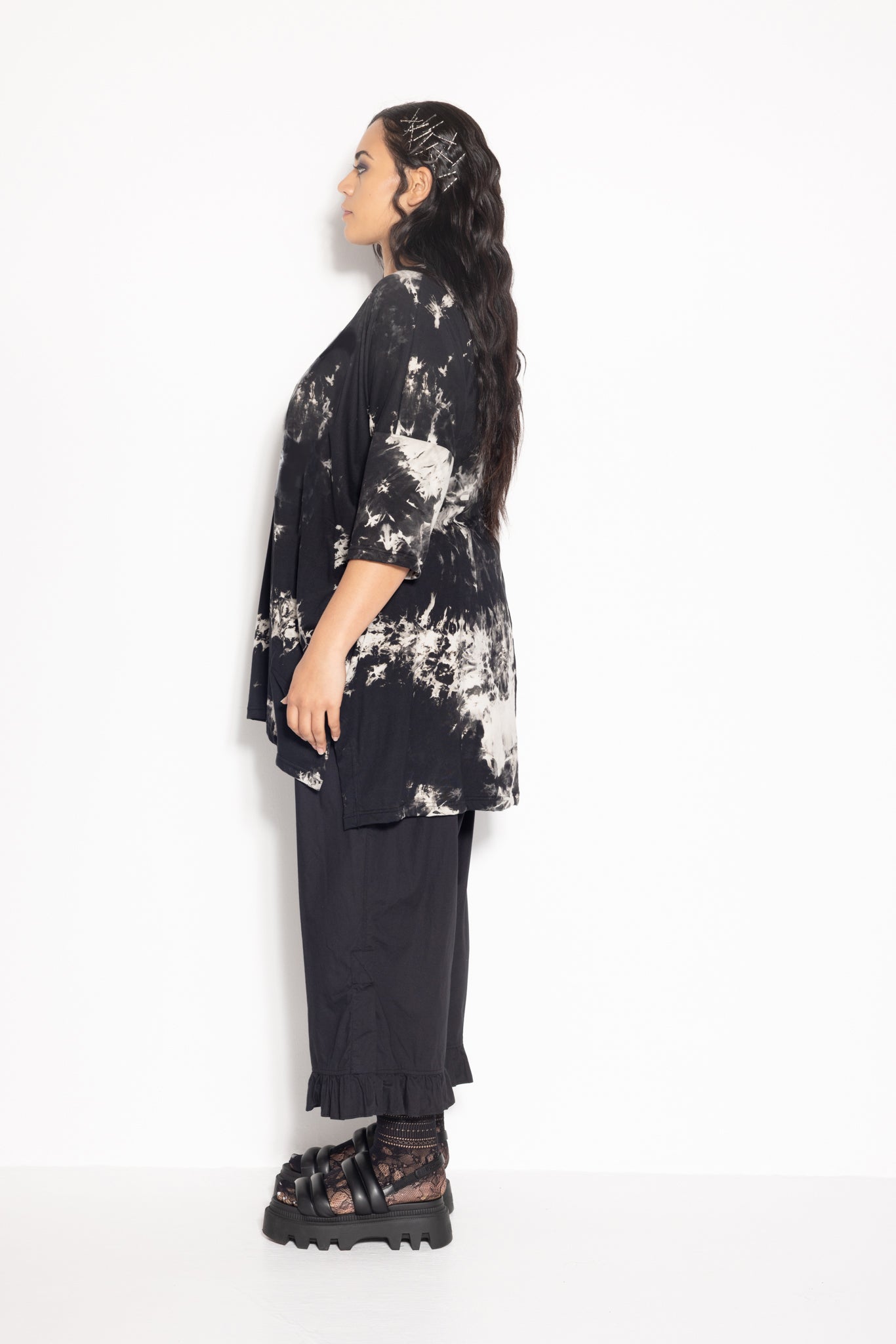 Vita Tee - Black Tie Dye