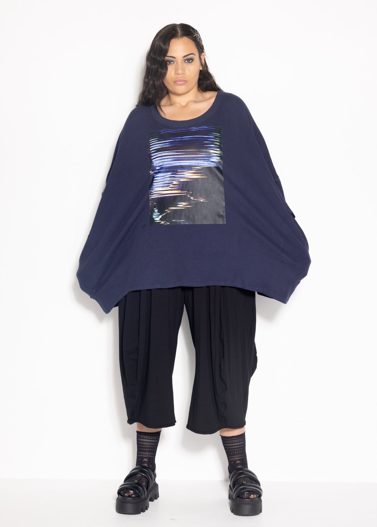 Vita Tee - Navy Glitch Print