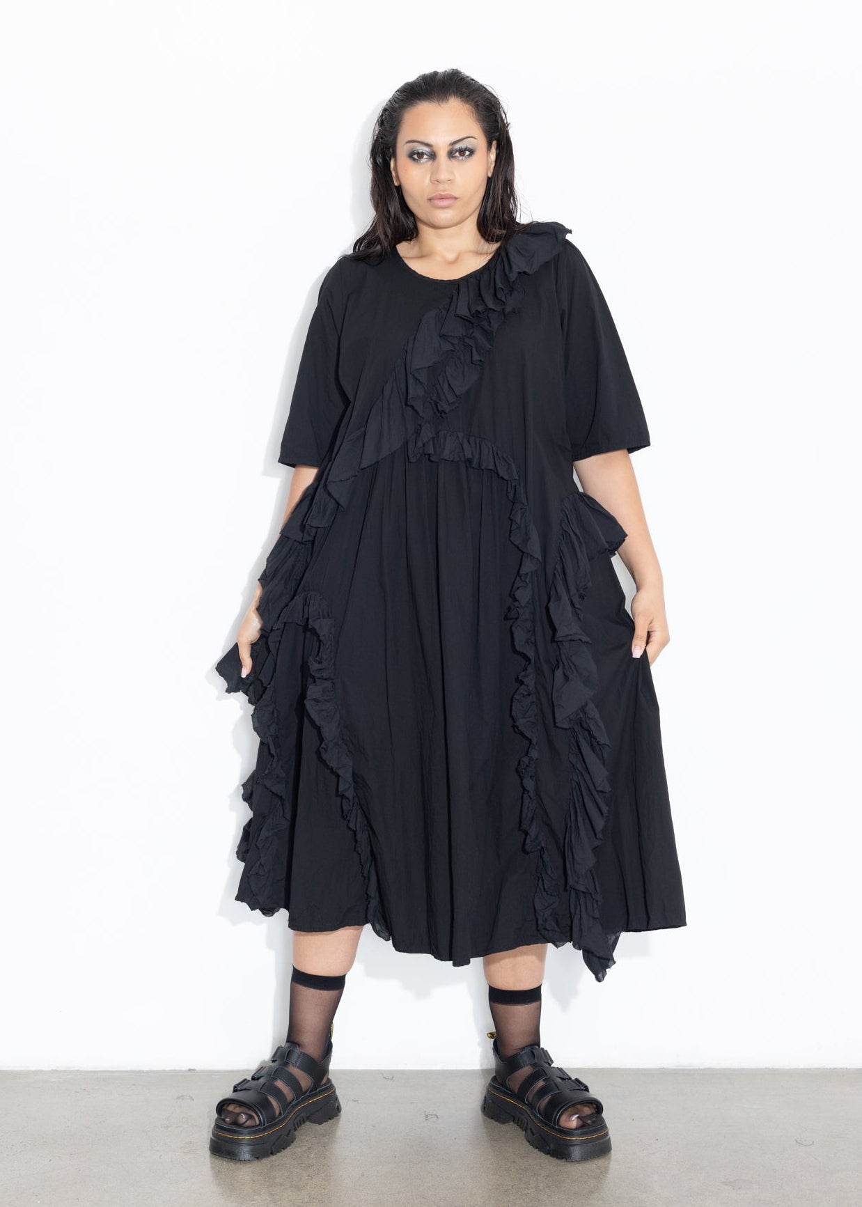 Ruffles Dress - Black