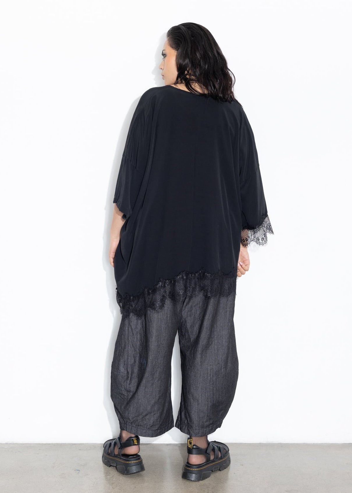 Lace Tee - Black