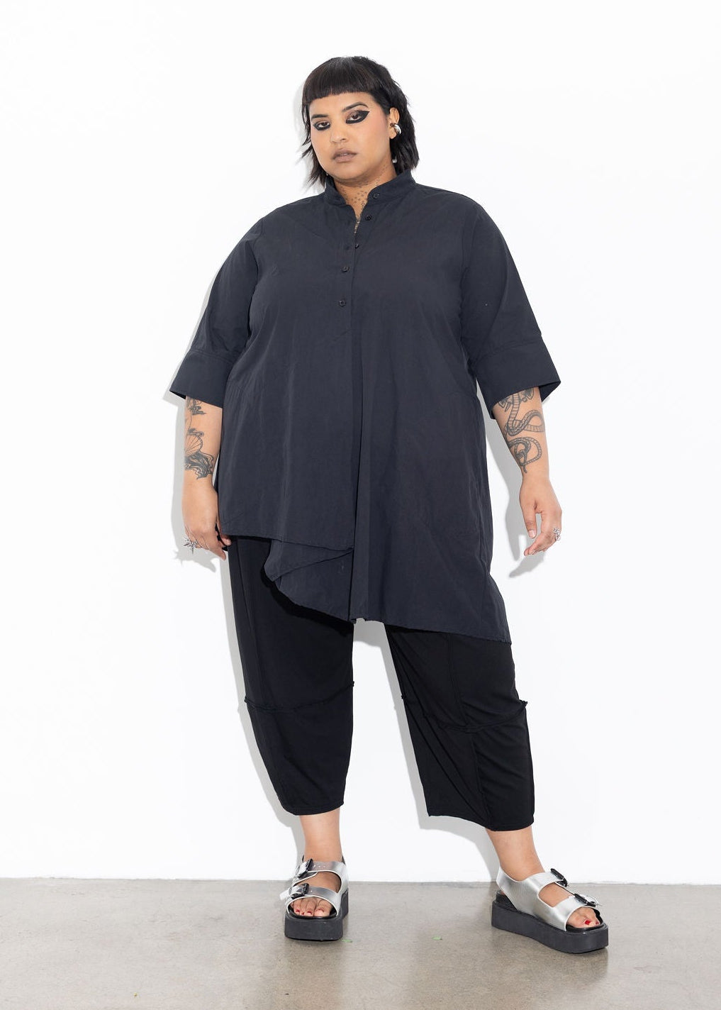 Folds Shirt - Black