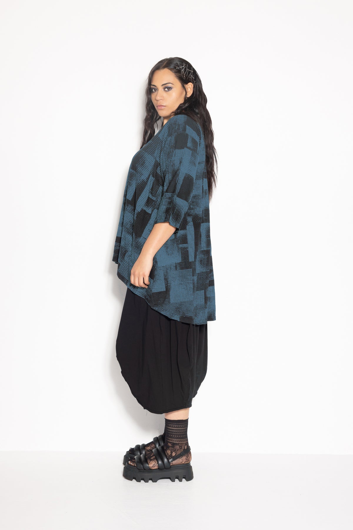 Sam Tee - Gesso Blue