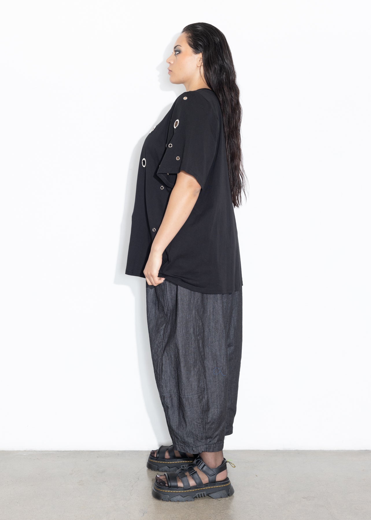 Eyelet Box Tee - Black