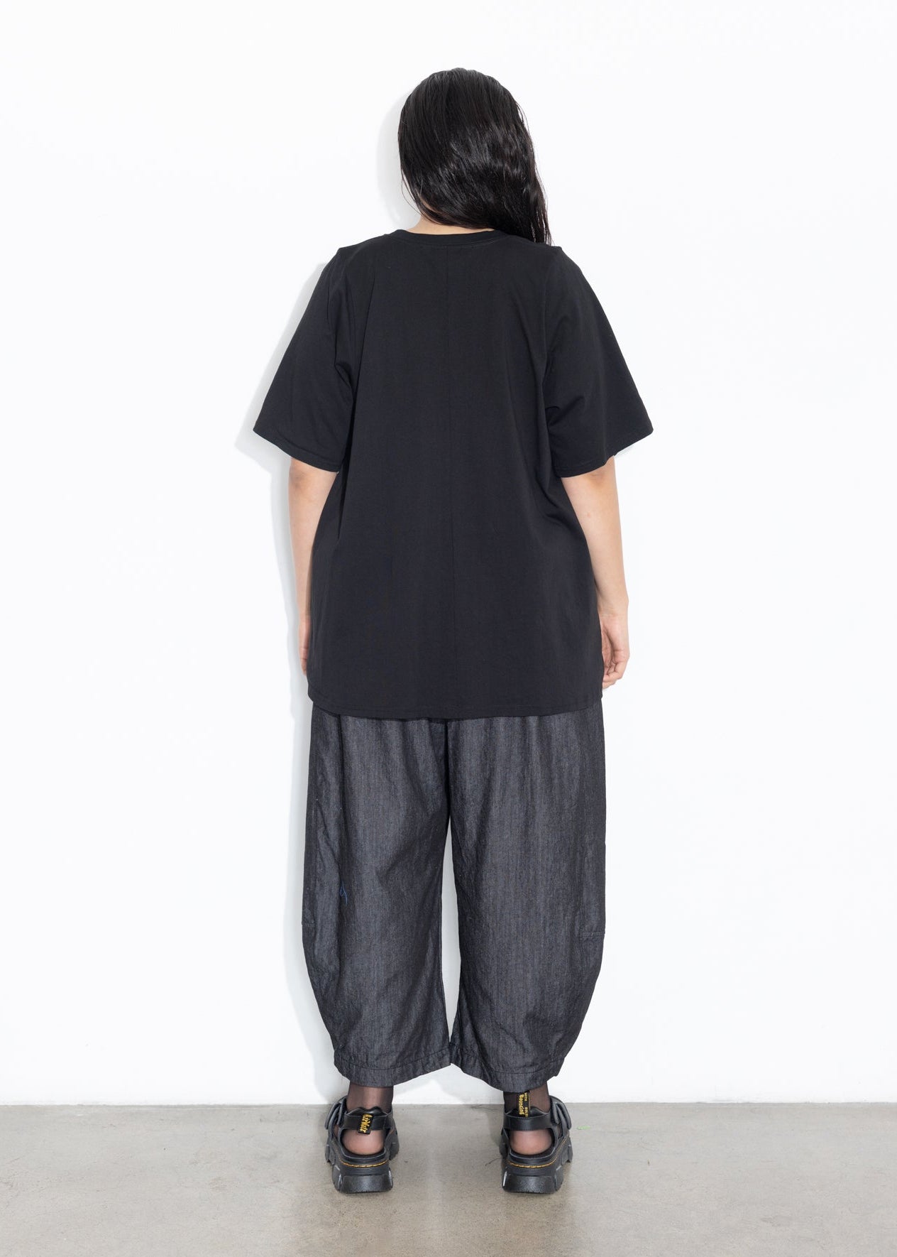 Eyelet Box Tee - Black