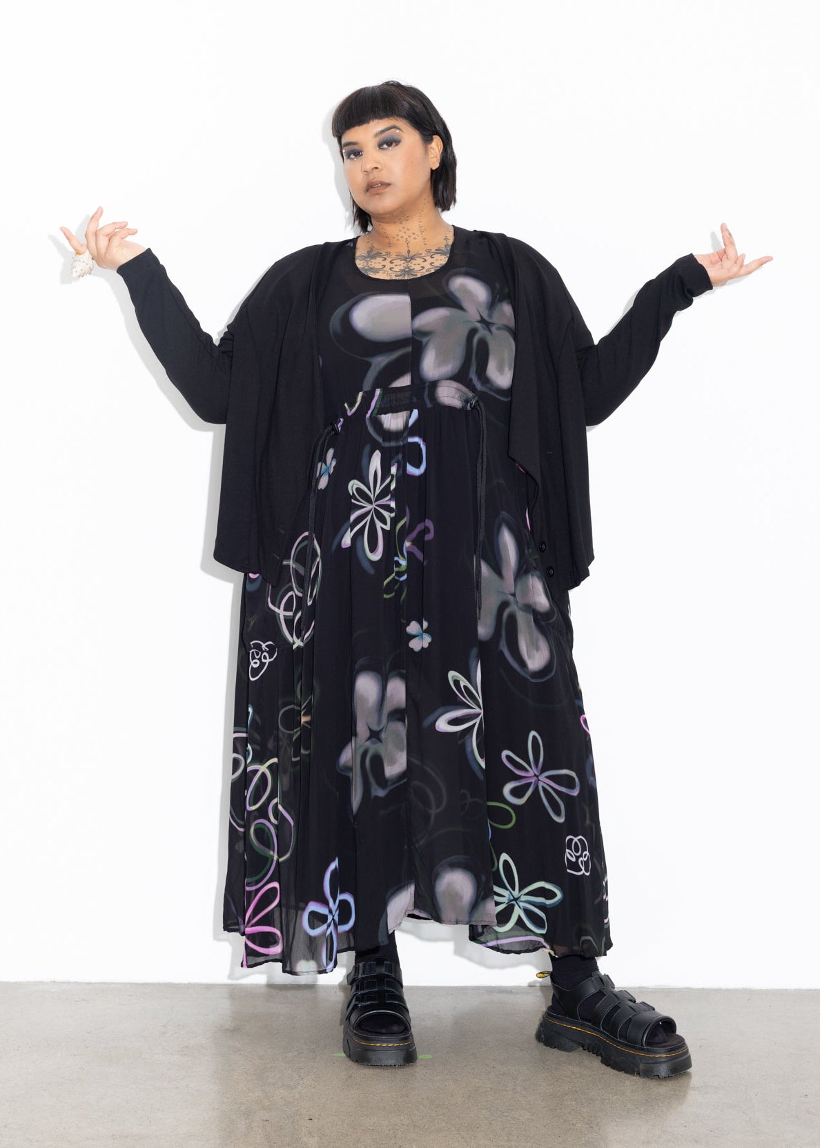 Paris Cardi - Black