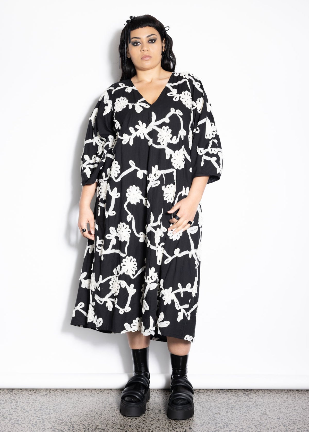 Ronnie Dress - Black&amp;Cream Appliqué
