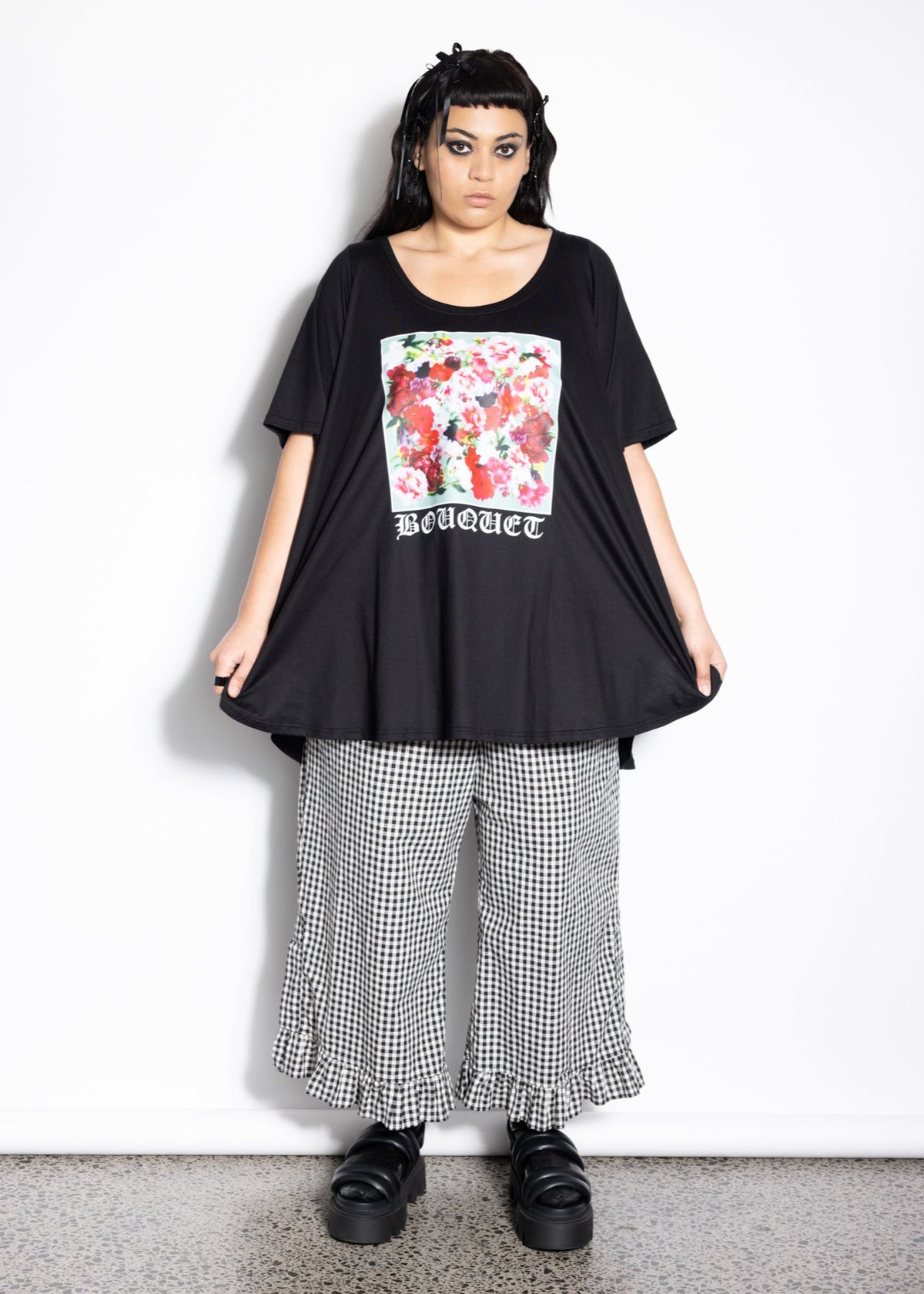 501 Tee - Black Bouquet Print