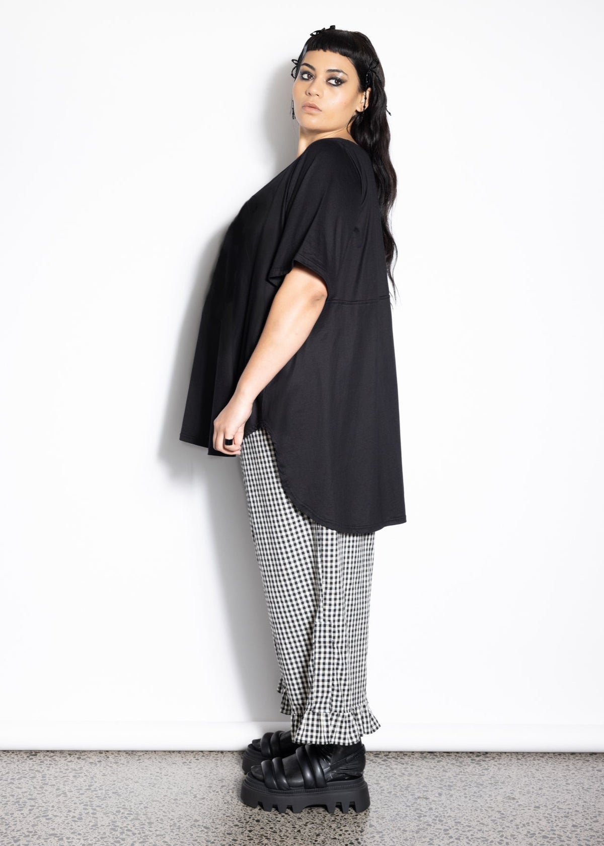 501 Tee - Black Bouquet Print