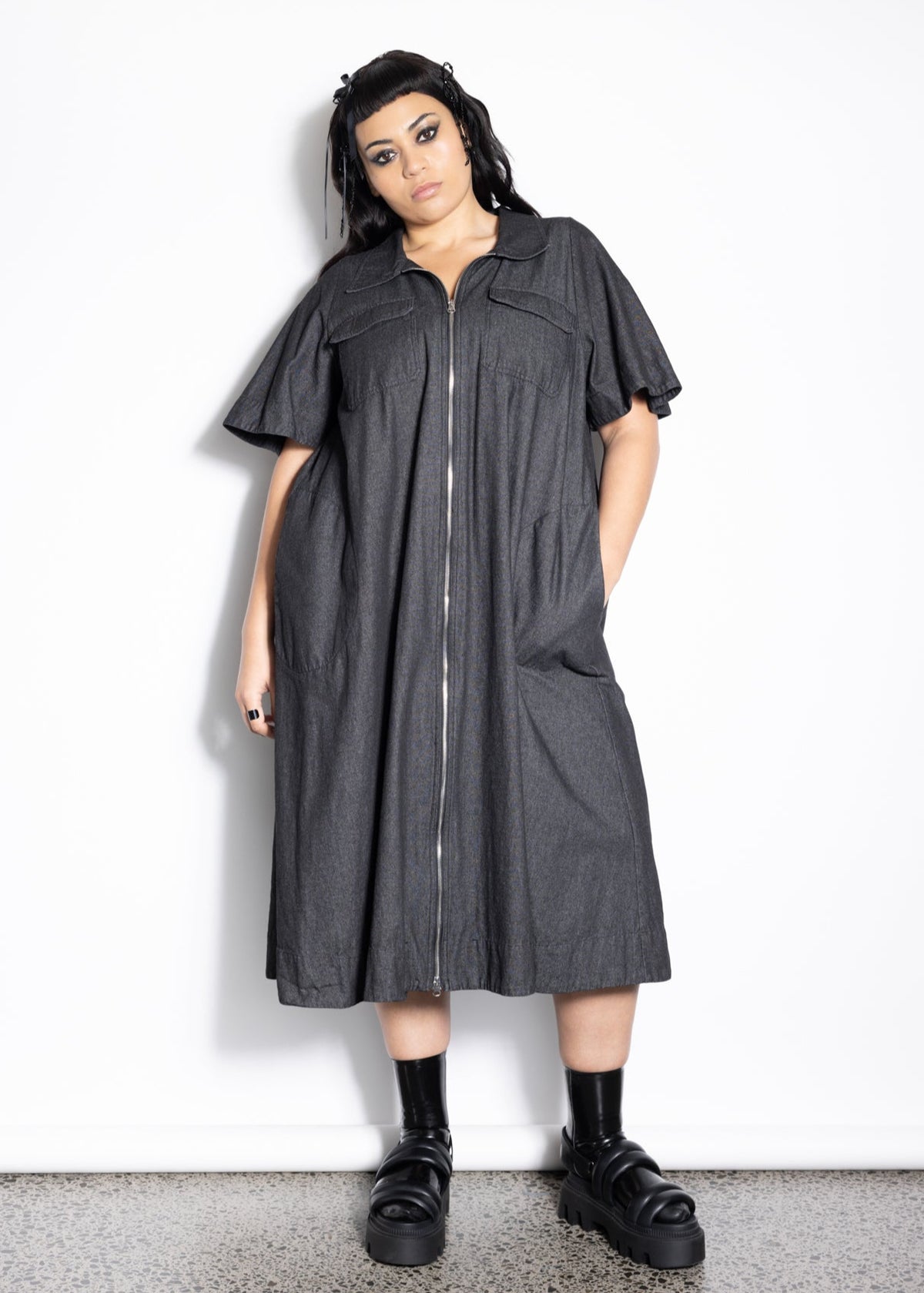 Chore Dress - Black
