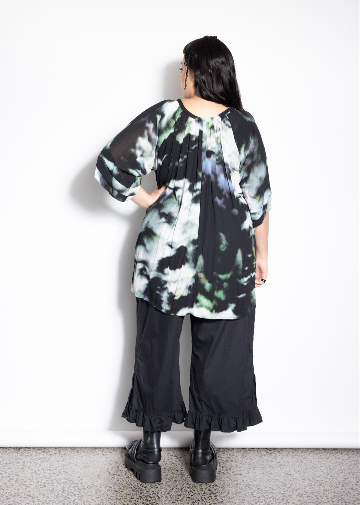 Last Ones L &amp; XL - Gypsy Top - Stormy Print