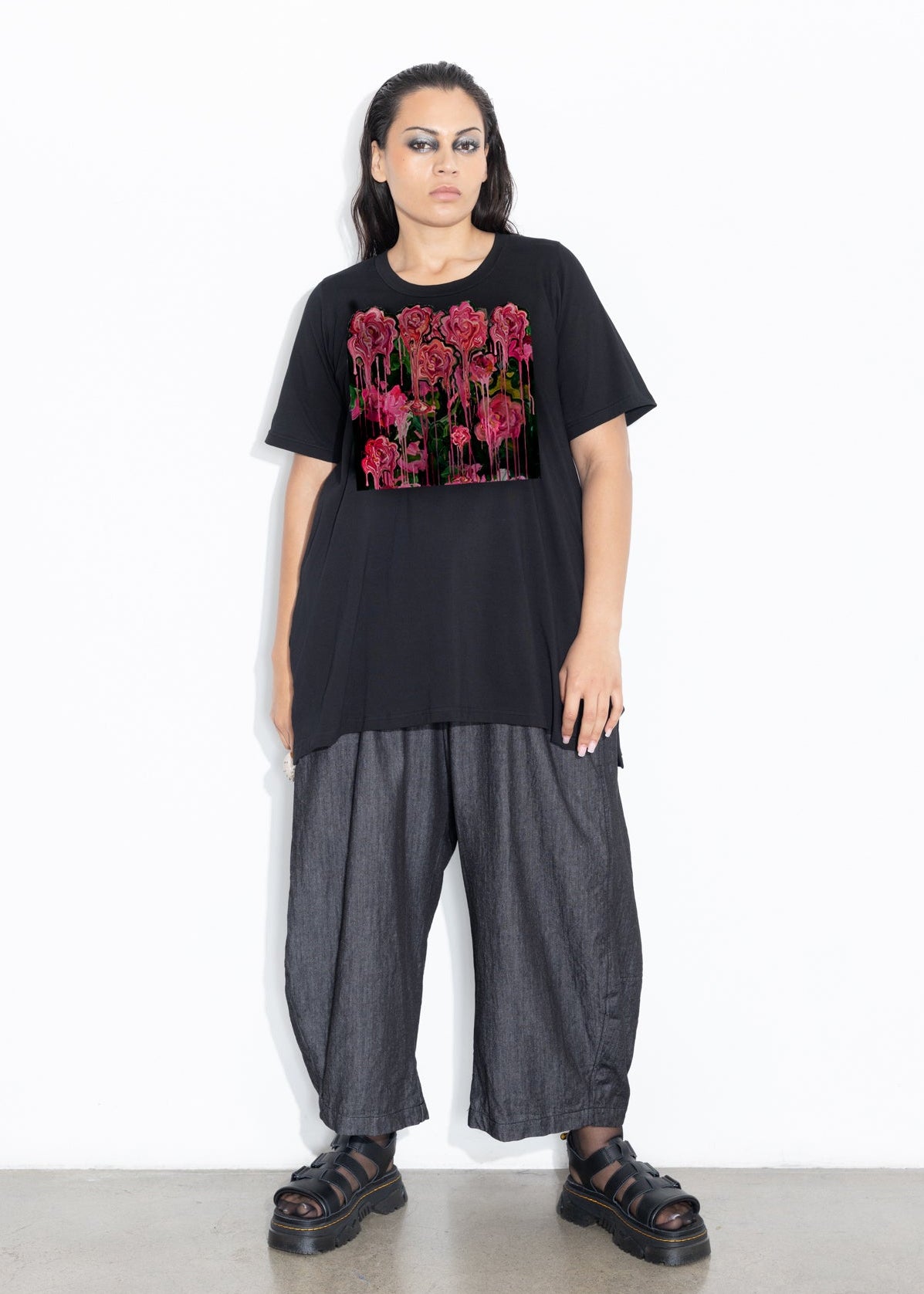 Base Tee - Drip Floral Print