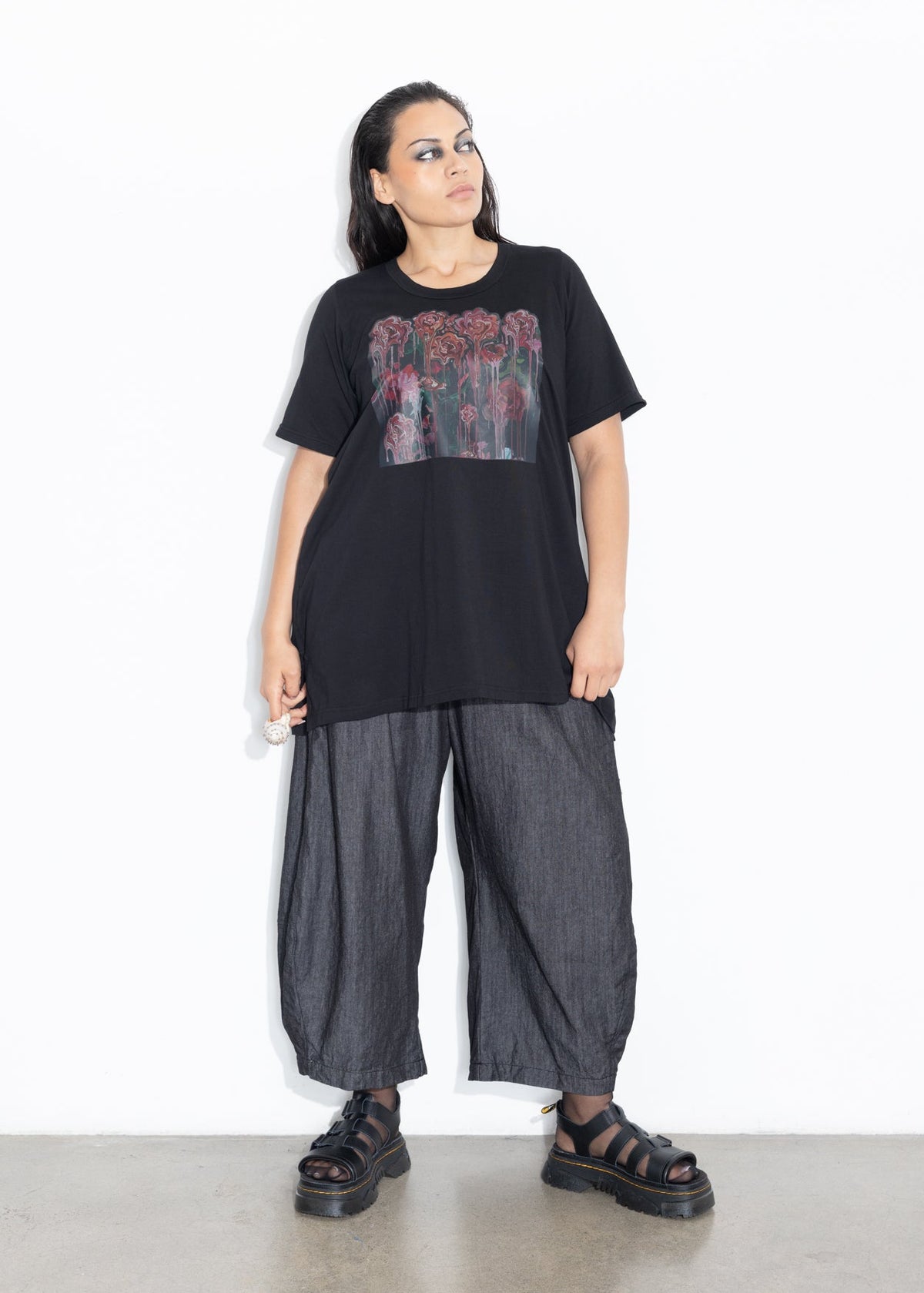Base Tee - Drip Floral Print