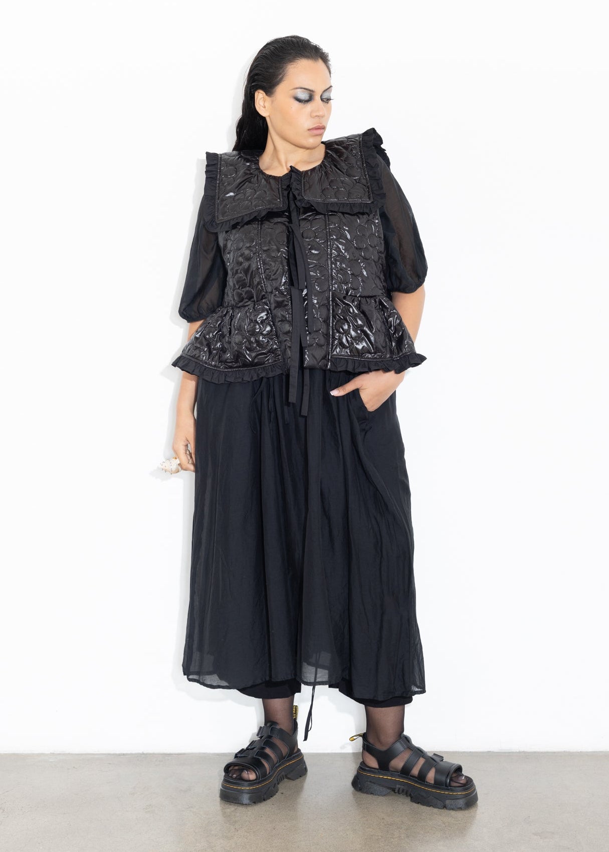 Daisy Vest - Black