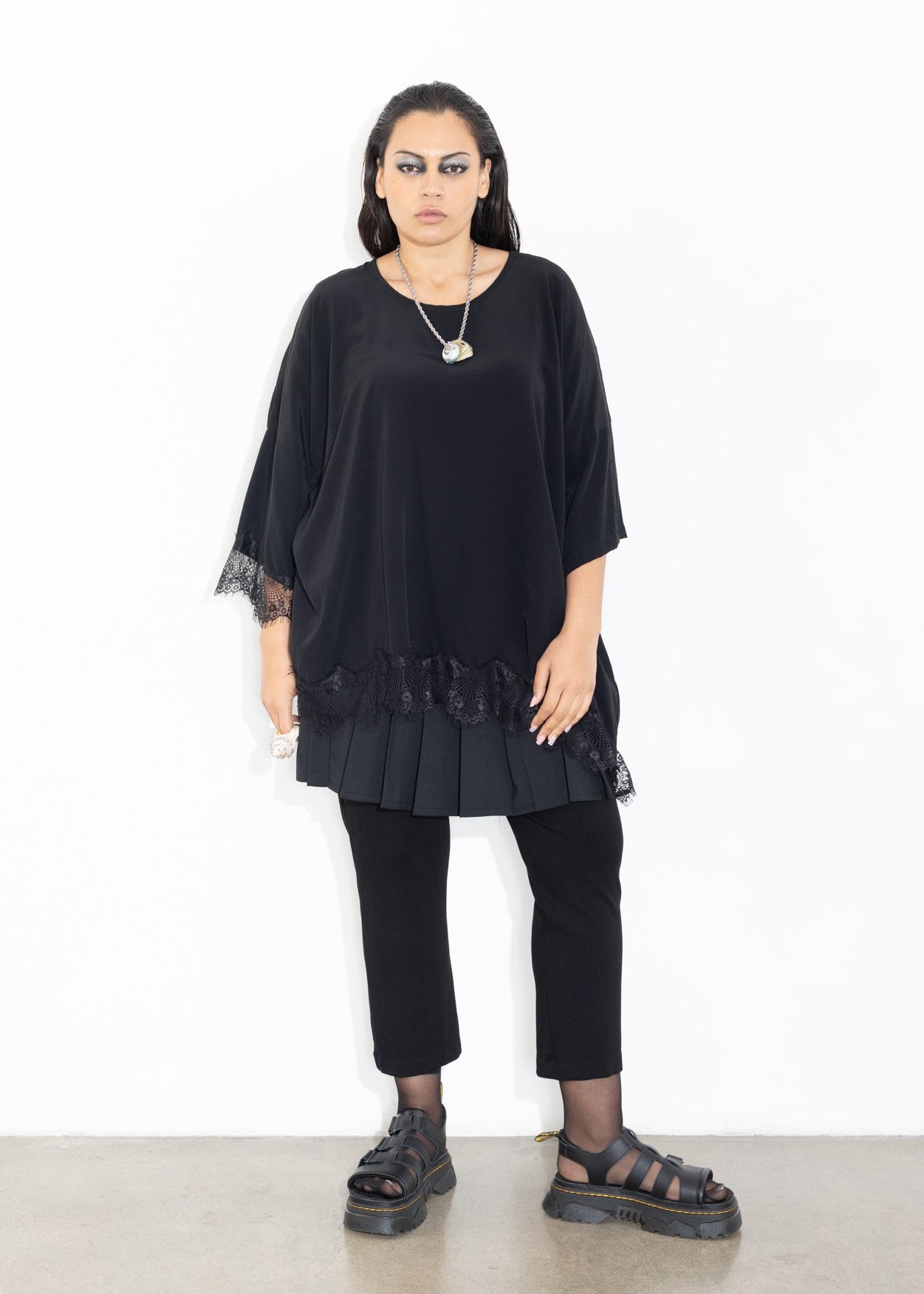 Lace Tee - Black