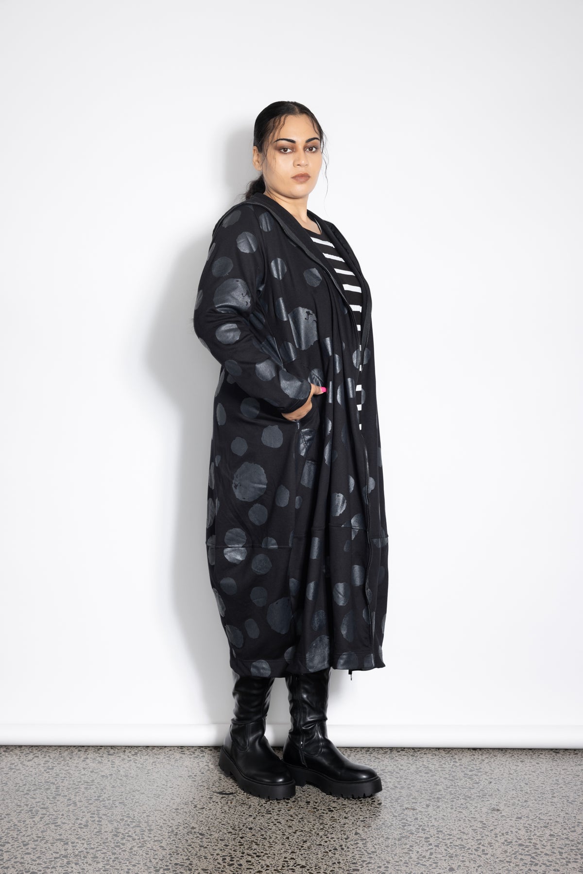 Sculpture Coat - Black Spot