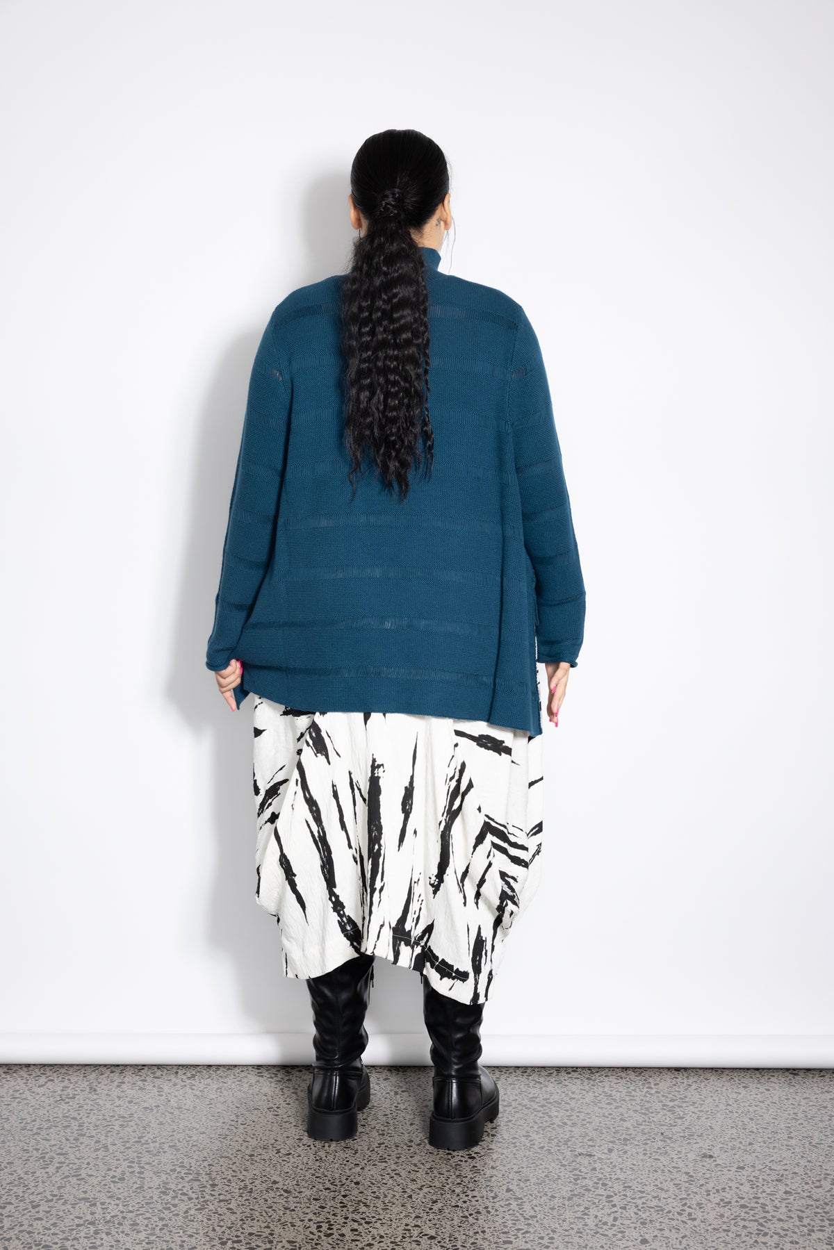 Last Ones Size 3XL/4XL - Crop Jumper - Blue