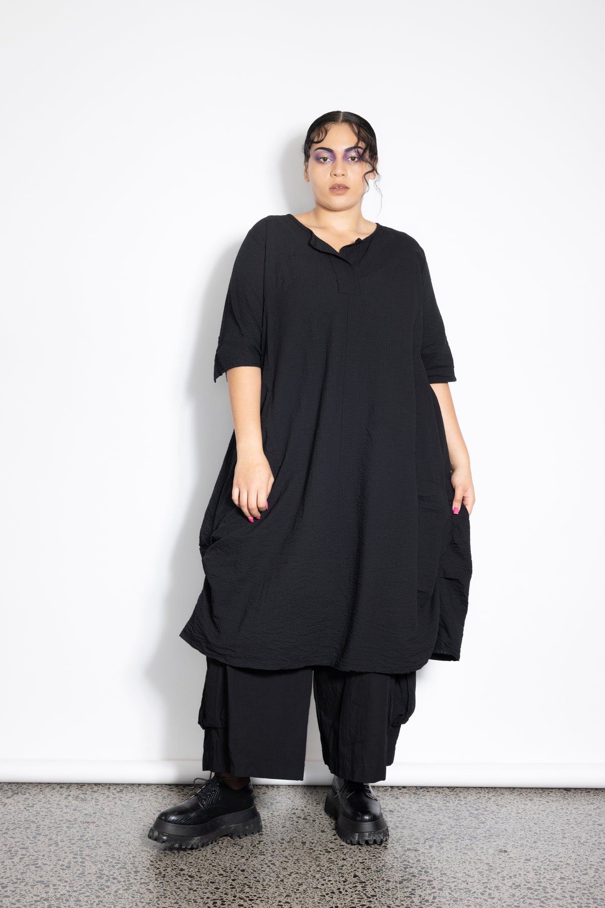 Delaney Dress - Black Seersucker