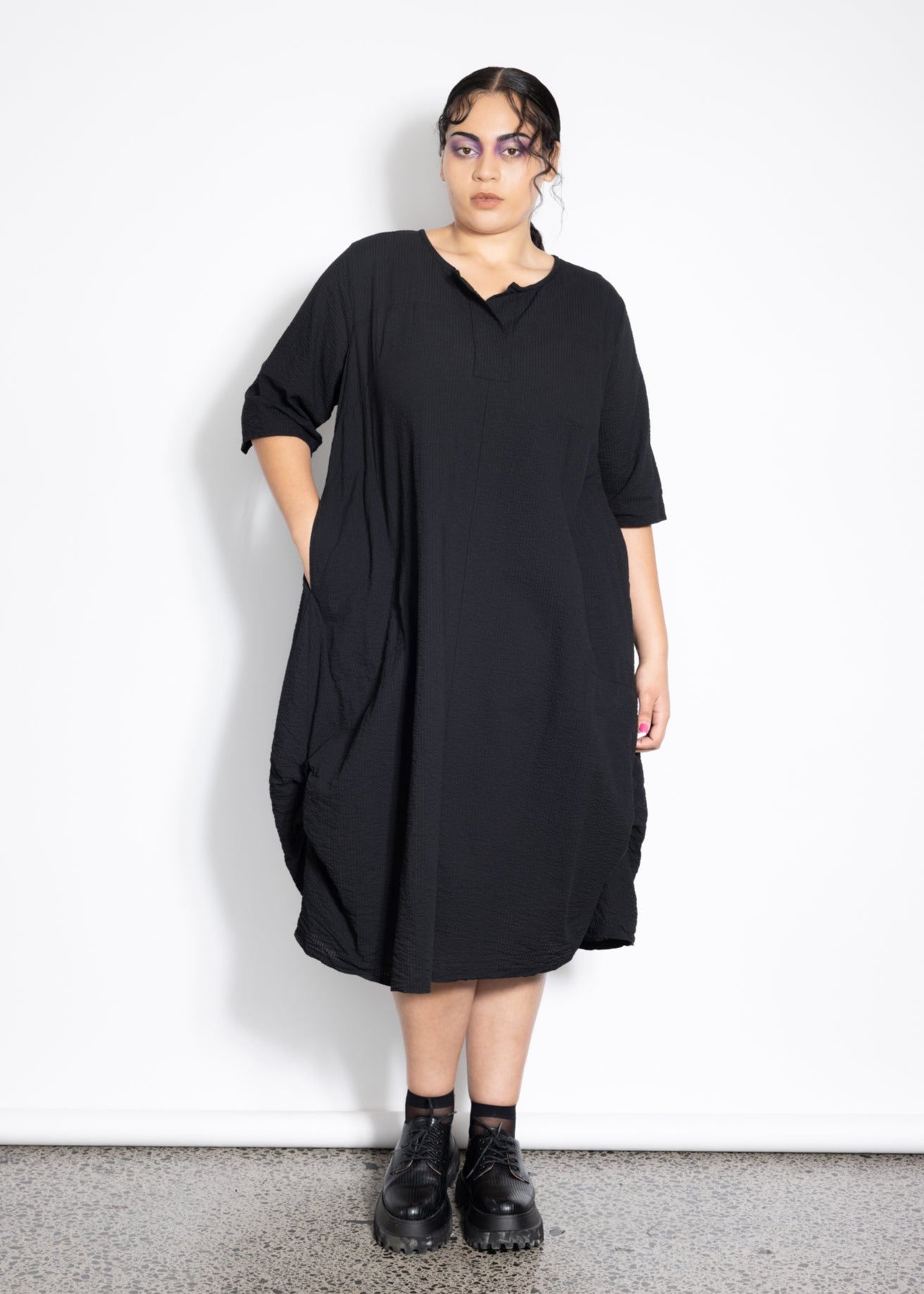 Delaney Dress - Black Seersucker