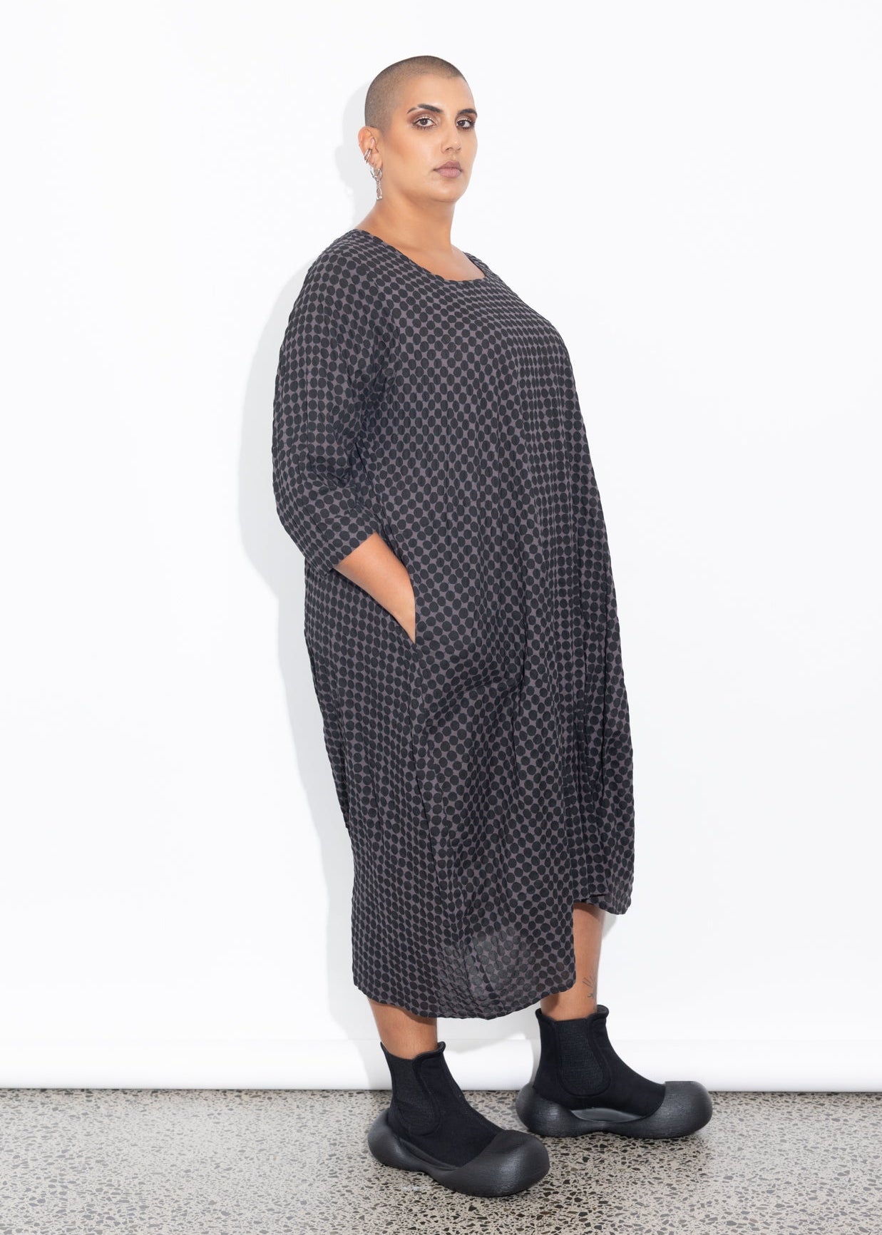 Long Tuck Hem - Grey Dotti