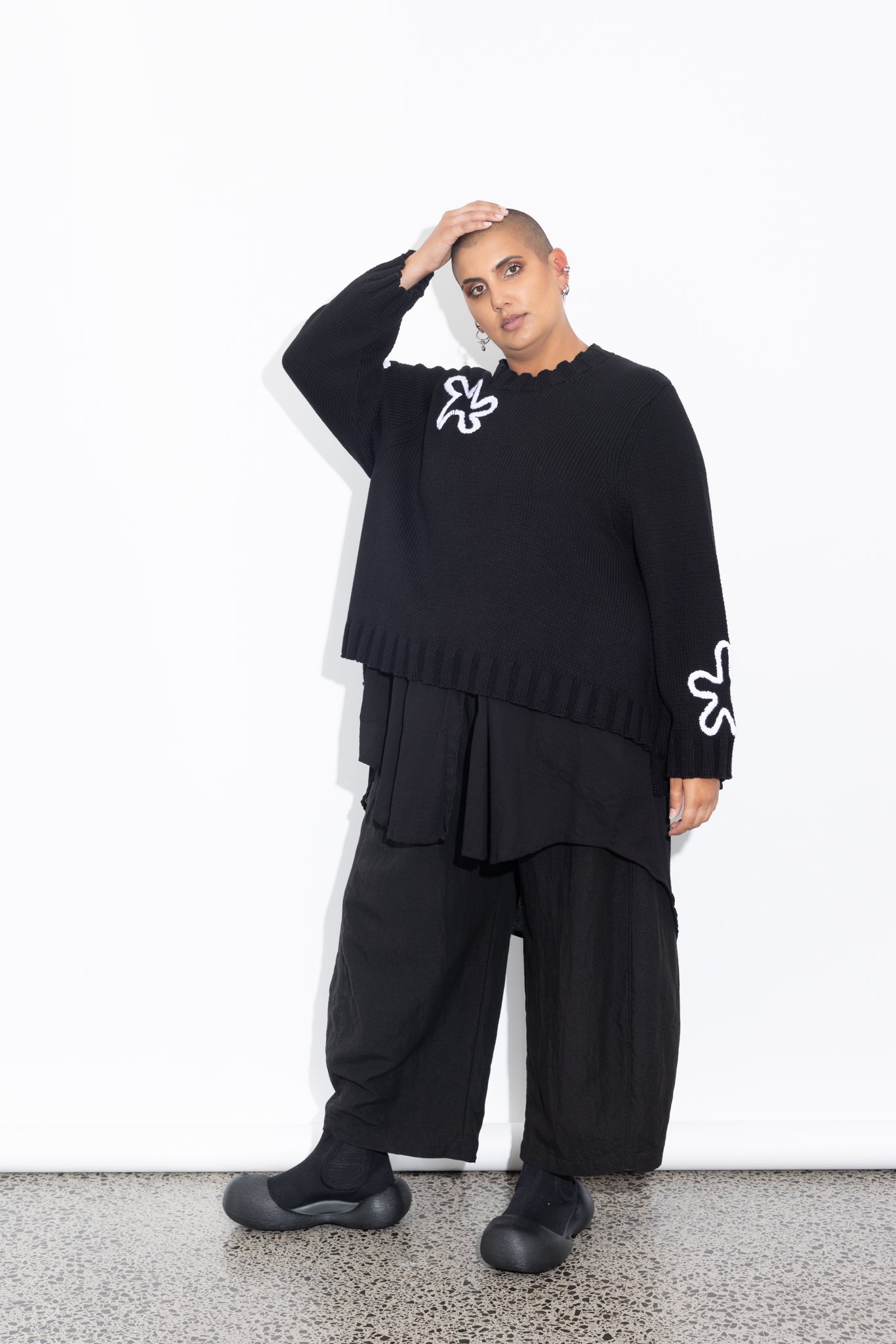 Daisy Jumper - Black