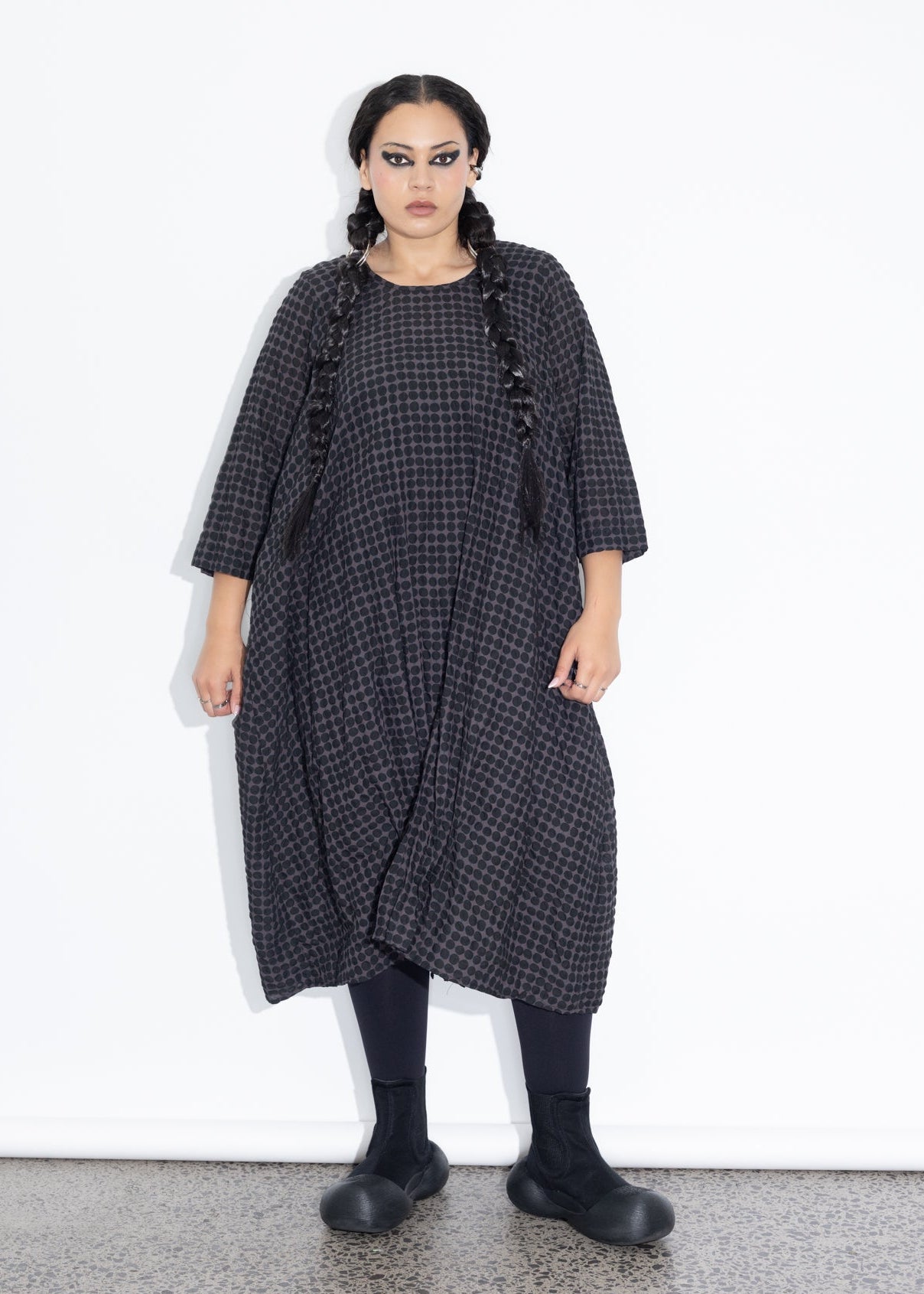 Long Tuck Hem - Grey Dotti