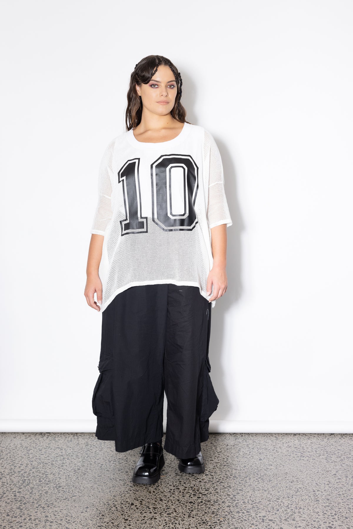#10 Cream Net Tee