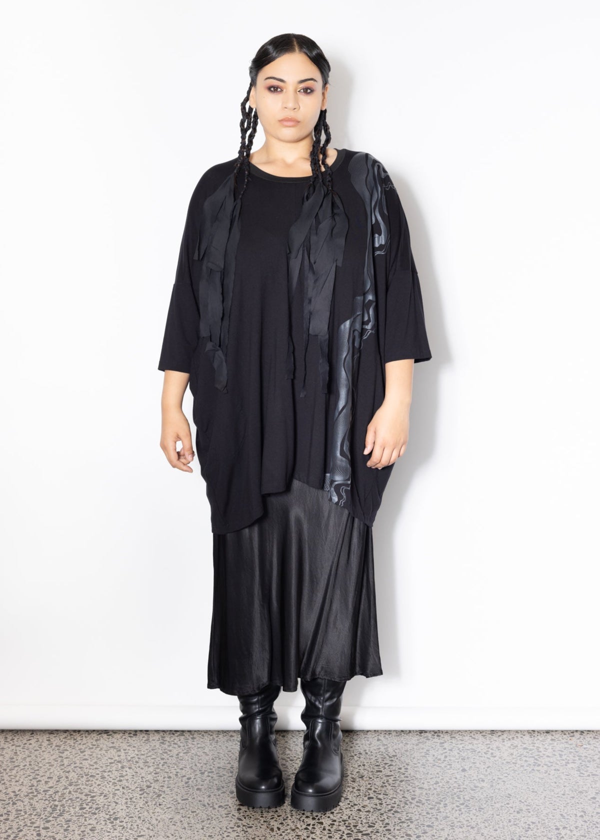 Milo Tee - Calligraphy Print