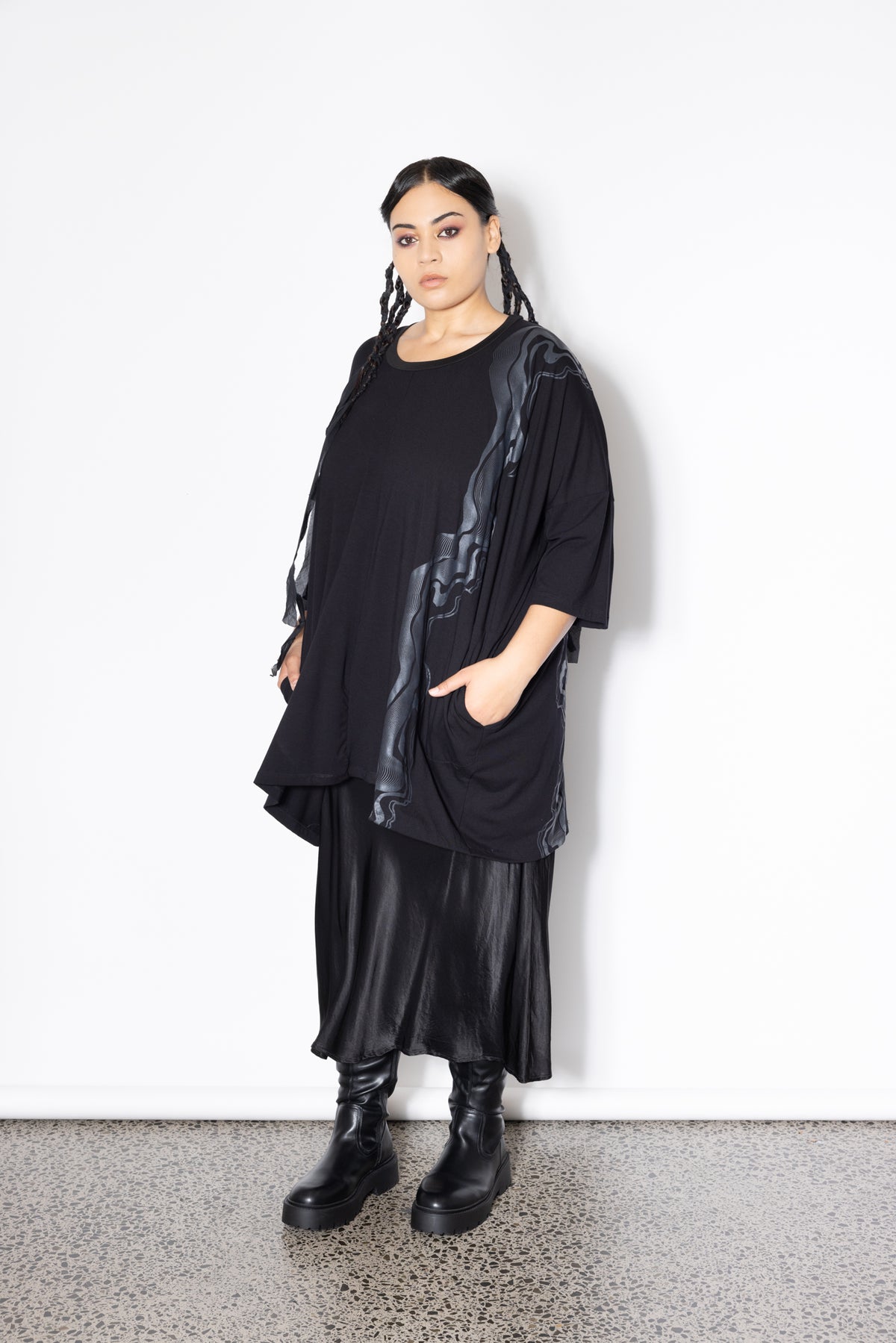 Milo Tee - Calligraphy Print