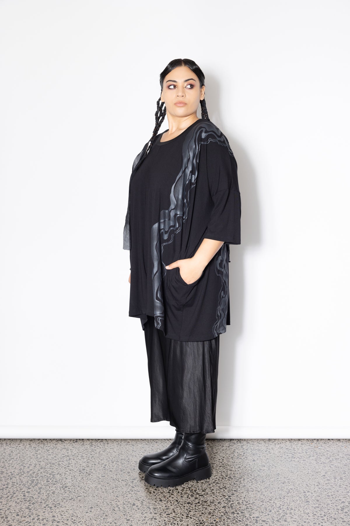 Milo Tee - Calligraphy Print