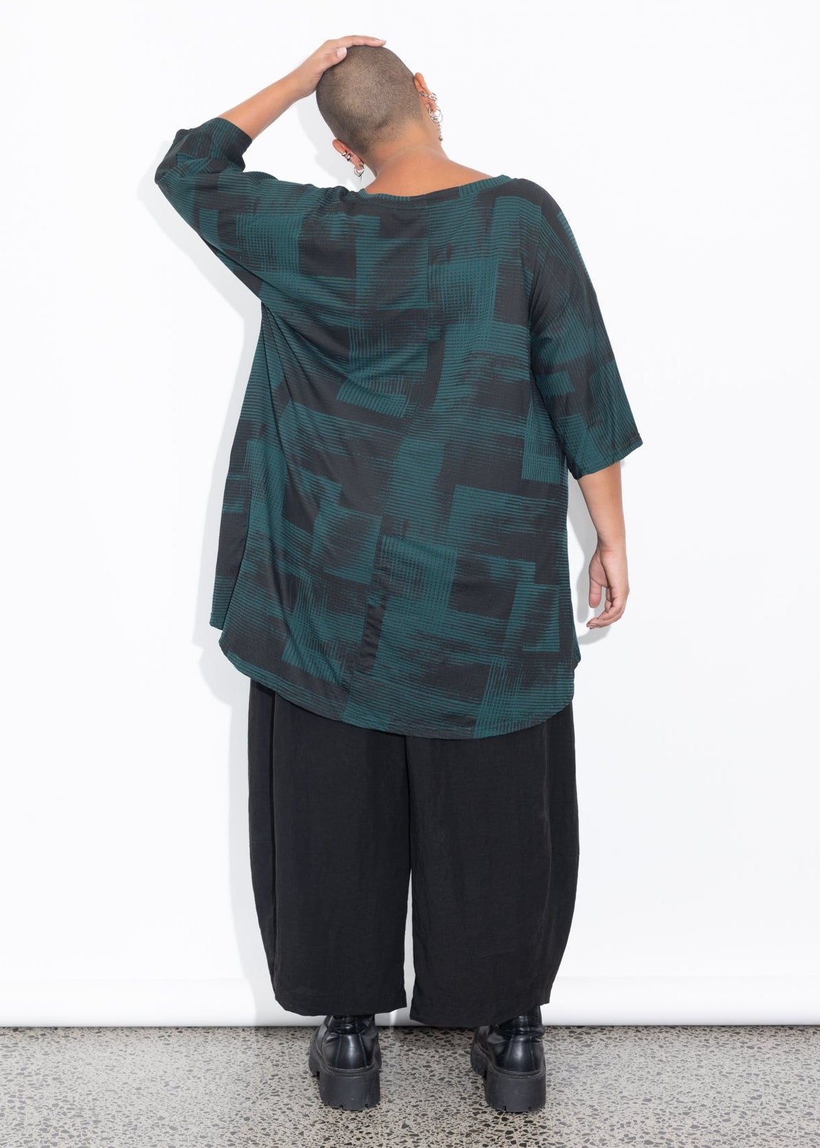 Sam Tee - Gesso Green